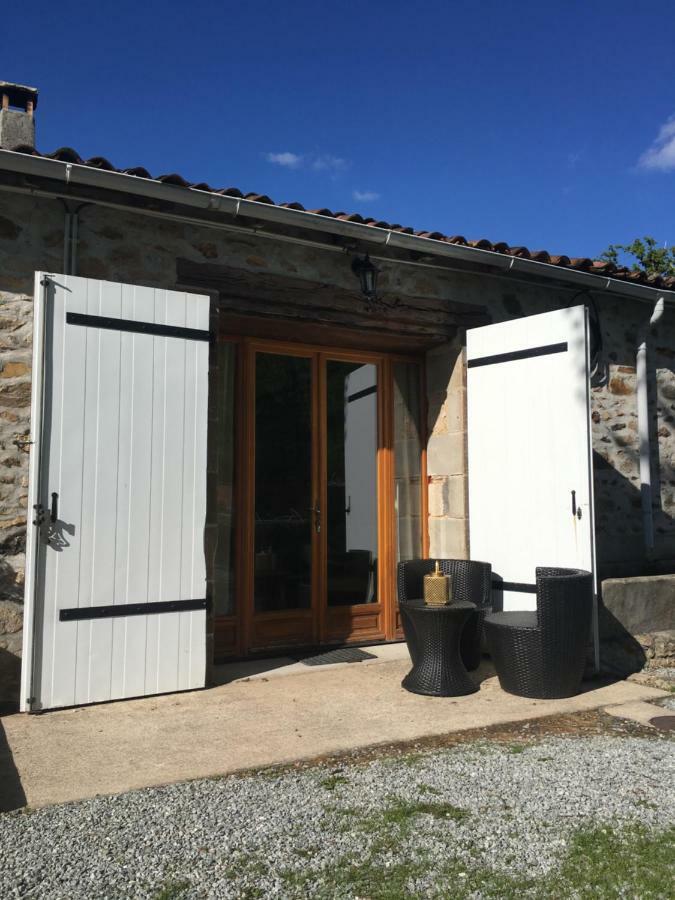 Fonclaire Holidays Mortemart Extérieur photo